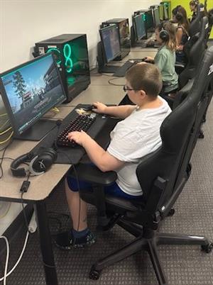 Thanks to Wright State E-Sports Club for letting us use their facilities!