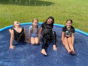 Girls trip to the splash pad!